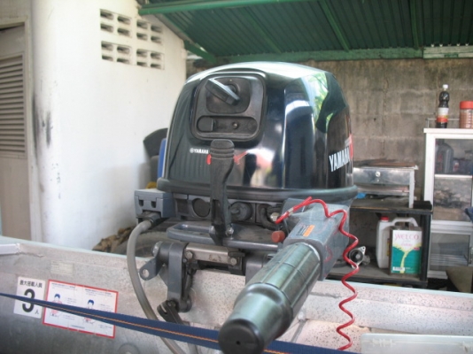 เรือ อลู  พ่วง - ลงง่าย ทนทาน เครื่อง 15 แรง 4 จังหวะ