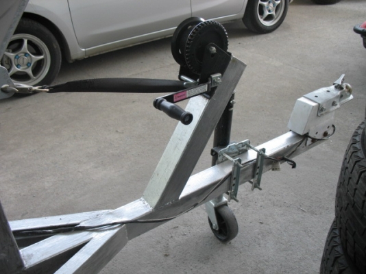 เรือ อลู  พ่วง - ลงง่าย ทนทาน เครื่อง 15 แรง 4 จังหวะ