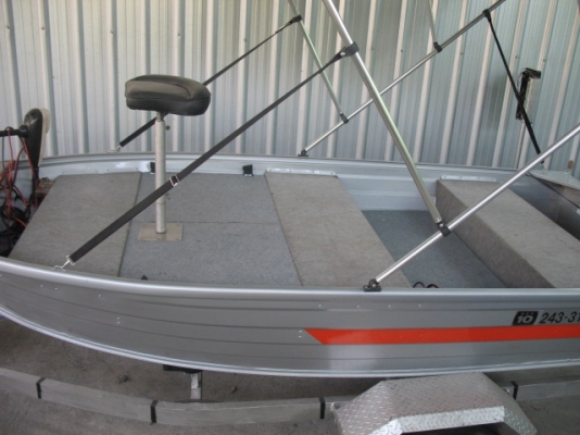 เรือ อลู  พ่วง - ลงง่าย ทนทาน เครื่อง 15 แรง 4 จังหวะ