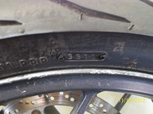 ขายแม็กรถซูซูกิ รีดเดอร์ 150 cc ขายแม็กรถซูซูกิ รีดเดอร์ 150 cc