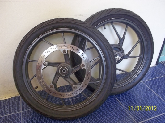 ขายแม็กรถซูซูกิ รีดเดอร์ 150 cc