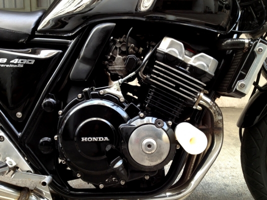 ขาย CB400 SF ปี98 เวอชั่นS สวยๆ อินวอยแท้ ราคา 82000 บาท ต่อรองได้