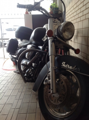 ขาย SUZUKI INTRUDER 1500 cc ทะเบียนแท้ 230000