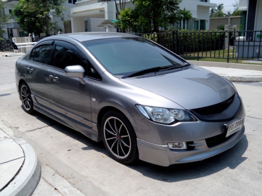 ซีวิค 07 ออโต้ abs / airbagคู่ มือเดียวออกห้าง ชอบจริงราคาว่ากัน