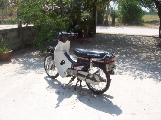 ดรีมคุรุสภาสีน้ำตาล สภาพเดิมๆ สวยๆ ทะเบียนครบ เอกสารพร้อมโอนครบ