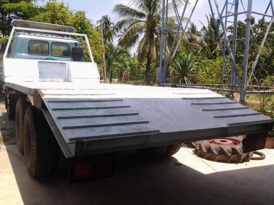 10ล้อ1เพลา. อีสุสุร๊อกกี้ 195 เครื่อง175. เบรกจิฟฟี่  คัสซีJcm. เพลาท้ายจัมโบ้   ขายตามสภาพ