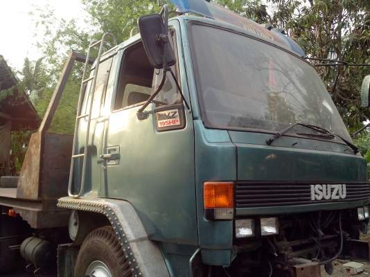 10ล้อ1เพลา. อีสุสุร๊อกกี้ 195 เครื่อง175. เบรกจิฟฟี่  คัสซีJcm. เพลาท้ายจัมโบ้   ขายตามสภาพ