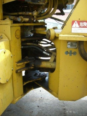 รถตักล้อยาง WA150-1-30449  เดินทางถึงไทยแล้วเมื่อเร็ว ๆ นี้ สภาพสวย ซีเรียลสูง โทร.081-373-0559