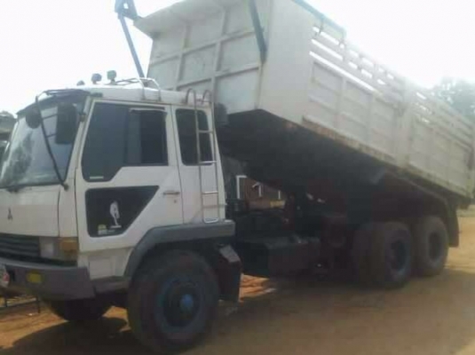 ***ขายแล้วครับขอบคุณ Truck2hand ขาย 10ล้อ2เพลาดั๊ม "ไอ้หลง โบ"ซีเรียล สูงๆ MISUBISHI FN527M-TF62xx  เครื่องเดิม6D16Turbo 220แรง แห้งกริ๊บ เกียร์ฺเดิม 10สปีด เบรคใหญ่ เพลาบุ๋ม  คัสซีสวยสวย ไม่บวม ไม่ดาม กระบะดั๊ม เหล็กKAC สภาพสวย ไม่ผุไม่หัก ภายใ