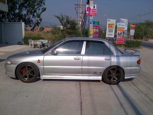 ขาย!!!!!มิตซูอีคาร์แต่งอีโว  ปี94 รถสีสวยคับ เครื่องยนต์1500ccหัวฉีดเบ็นซิลประหยัดน้ำมัน พวงมาลัยพาวเวอร์ รถบางคับ พร้อมใช้ ทะเบียน+เอกสารโอน ภาษีไม่หมด 088-2197709