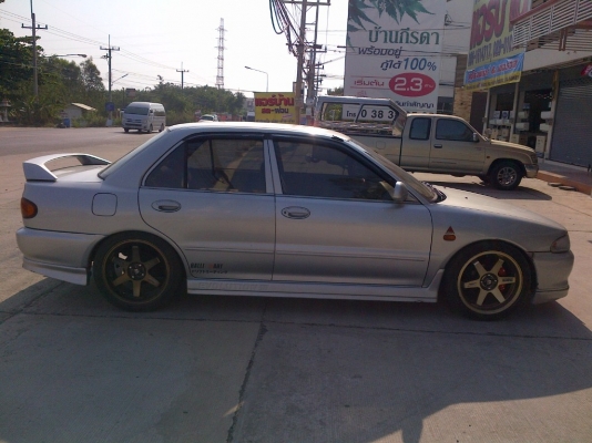 ขาย!!!!!มิตซูอีคาร์แต่งอีโว  ปี94 รถสีสวยคับ เครื่องยนต์1500ccหัวฉีดเบ็นซิลประหยัดน้ำมัน พวงมาลัยพาวเวอร์ รถบางคับ พร้อมใช้ ทะเบียน+เอกสารโอน ภาษีไม่หมด 088-2197709