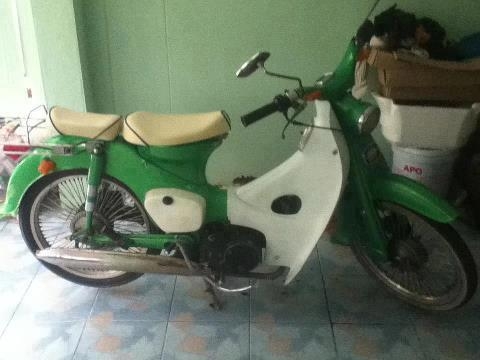 ขายC100โครงแท้เครื่อง125มีเล่มรังสิต0891709610