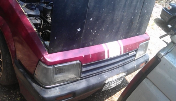 ขายด่วนๆตามสภาพmazda 323 เคื่องติดเครื่องดีรถไม่ผุ ต้องซ่อมช่วงล่างอย่างเดียวครับ