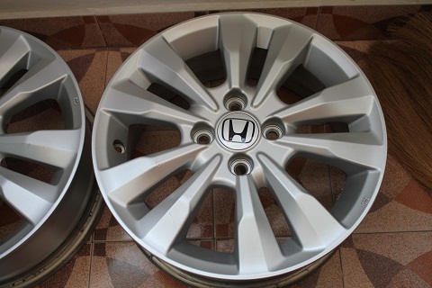 ขายล้อแม็กซ์ HONDA CITY ขอบ 15 ขายล้อแม็กซ์ HONDA CITY ขอบ 15