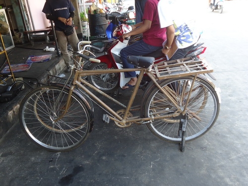 จักรยานโบราณ 1,650.-