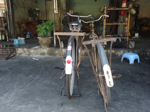 จักรยานโบราณ 1,650.-