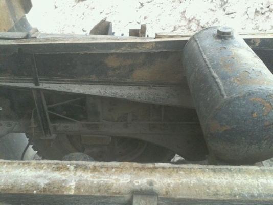 รถฮีโน่ 10 ล้อดั๊ม FM3M 240 แรงม้า ปี 38 สนใจติดต่อ 081 - 6079515