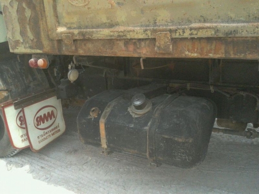 รถฮีโน่ 10 ล้อดั๊ม FM3M 240 แรงม้า ปี 38 สนใจติดต่อ 081 - 6079515