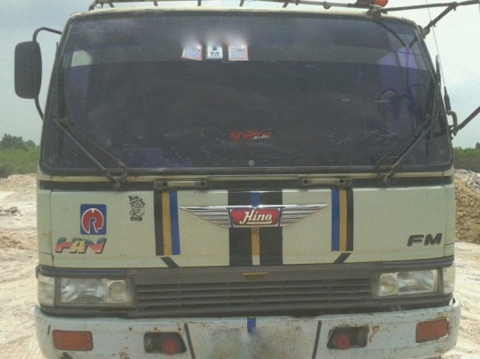 รถฮีโน่ 10 ล้อดั๊ม FM3M 240 แรงม้า ปี 38 สนใจติดต่อ 081 - 6079515