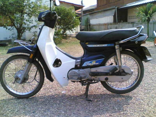 ายดรีมคุรุ เล่มทะเบียนพร้อมโอนเครื่องสมบูรณ์รถพร้อมใช้งานอะไหร่เดิมติดรถครบ