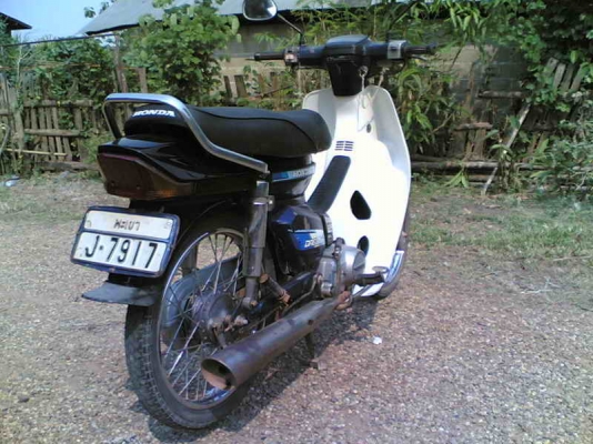 ายดรีมคุรุ เล่มทะเบียนพร้อมโอนเครื่องสมบูรณ์รถพร้อมใช้งานอะไหร่เดิมติดรถครบ