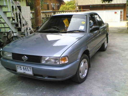 ขาย NISSAN SENTRA 1.6 SUPPER 1993 สีบรอนซ์เครื่อง 1.6 เกียร์ธรรมดารถพร้อมใช้งาน