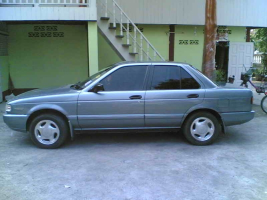 ขาย NISSAN SENTRA 1.6 SUPPER 1993 สีบรอนซ์เครื่อง 1.6 เกียร์ธรรมดารถพร้อมใช้งาน