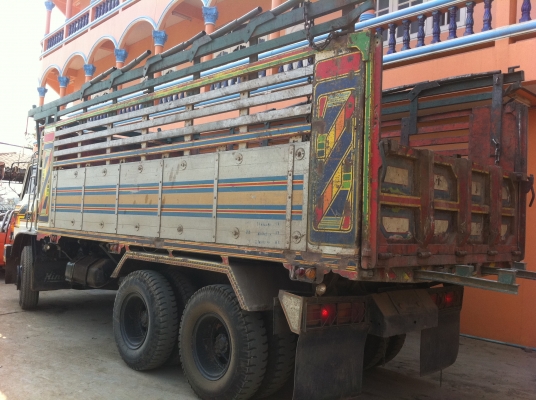 ขายรถบรรทุก 10 ล้อ (ดั้ม-กระบะอลูมิเนียม) HINO FM176 เครื่อง HO7D 195 แรงม้า ทะเบียนพร้อมโอน ราคาต่อรอง