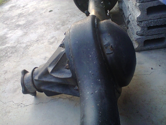 เพลาท้ายพร้อมเฟืองท้ายISUZU-TFR เดิมๆพร้อมใช้งาน