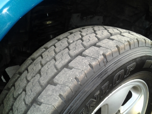 ขอปรับราคาลงหน่อยครับขายล้อKIA sportageพร้อมยาง205 70 15 ปี1612