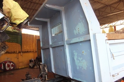 ฝากขายรถ 6 ล้อดัมพ์ IZUSU NPR 120 แรง ขอขอบคุณทีมงาน Truck2Hand ครับ ฝากขายรถ 6 ล้อดัมพ์ IZUSU NPR 120 แรง ขอขอบคุณทีมงาน Truck2Hand ครับ