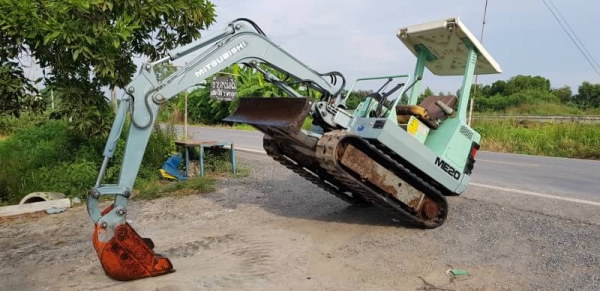 ขายด่วนรถแบคโฮมิสูบิชีMS20รุ่นยอดนิยมเต่ากระต่ายสวยๆเครื่องK3E84เครื่องดีปั่มแรงรถนอกเพิ่งนำเข้ามาใหม่ยังไม่เคยใช้งานในเมืองไทยเลย