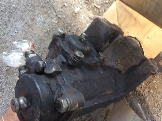 ขาย กระปุกพวงมาลัย ( อีซูซุ ร็อคกี้ ) สภาพดีมาก ใส่ใช้ได้เลย