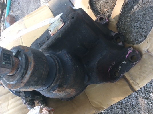 ขาย กระปุกพวงมาลัย ( อีซูซุ ร็อคกี้ ) สภาพดีมาก ใส่ใช้ได้เลย