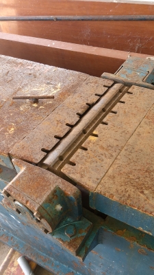 ขายแท่นไสไม้