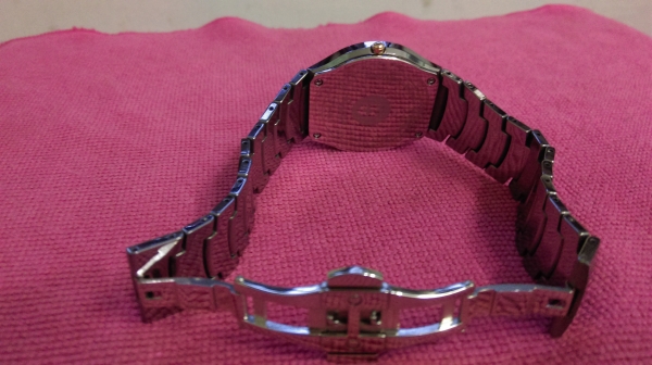 นาฬิกาข้อมือชาย นาฬิกาข้อมือชาย