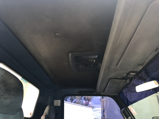 ขายรถ6ล้อISUZU NQR140แรงโทโบ หัวน้ำเงินไฟทับทิมแท้ ยูโร2จดปี47 ตู้แห้งประตู10บานยาว5.60เมตร