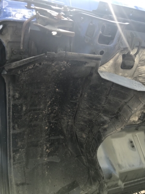 ขายรถ6ล้อISUZU NQR140แรงโทโบ หัวน้ำเงินไฟทับทิมแท้ ยูโร2จดปี47 ตู้แห้งประตู10บานยาว5.60เมตร