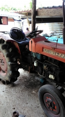 ขายครับ...คูโบต้า 22 แรง รุ่น 2201 ใช้งานได้เลยยางสวยดองสูงใหญ่