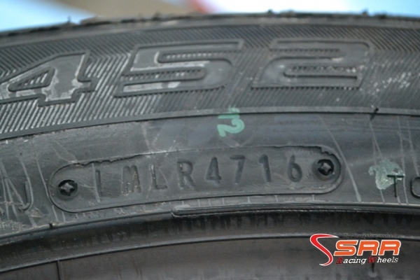 FALKEN FK452 245/45R20 เส้นละ 3,900 บาทปี16 FALKEN FK452 245/45R20 เส้นละ 3,900 บาทปี16