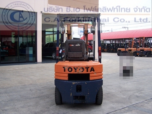 ขาย รถโฟล์คลิฟท์ TOYOTA รุ่น 5FD15