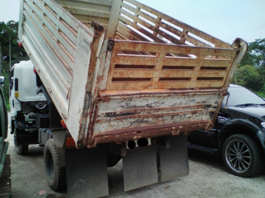 ขาย6ล้อดั้มอีซุซุFRR210แรงปี55รถสวย