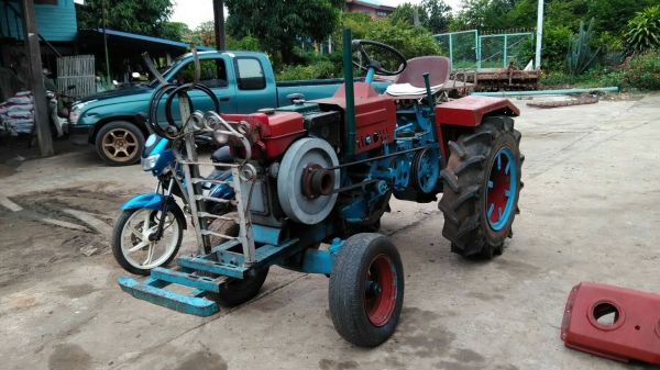 รถไถนั้งขับเครื่อง18แรงคูโบต้าโครงอยุธยาซื้อวันนี้แถมรถเครื่องให้1คันคับ รถไถนั้งขับเครื่อง18แรงคูโบต้าโครงอยุธยาซื้อวันนี้แถมรถเครื่องให้1คันคับ