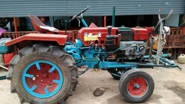 รถไถนั้งขับเครื่อง18แรงคูโบต้าโครงอยุธยาซื้อวันนี้แถมรถเครื่องให้1คันคับ รถไถนั้งขับเครื่อง18แรงคูโบต้าโครงอยุธยาซื้อวันนี้แถมรถเครื่องให้1คันคับ