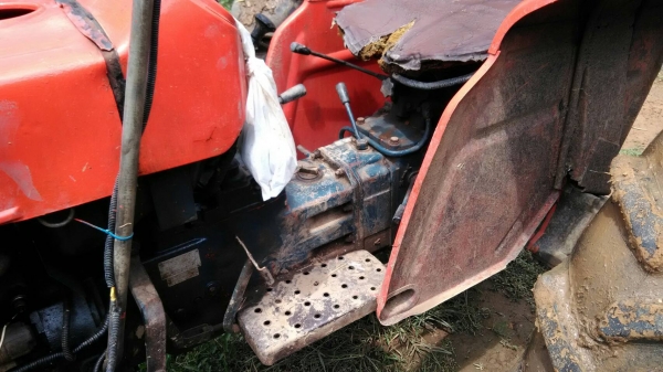 รถไถคูโบต้ารุ่นL2200