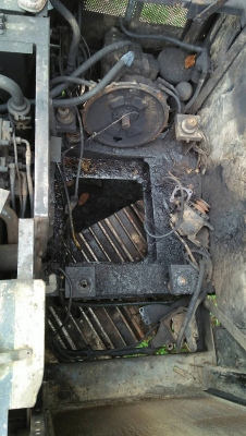 รถแบคโฮ SUMITOMO 200 - 2. , ( ขายตาม สภาพ. ) สนใจติดต่อ 081 - 6079515