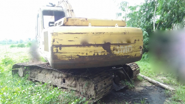 รถแบคโฮ SUMITOMO 200 - 2. , ( ขายตาม สภาพ. ) สนใจติดต่อ 081 - 6079515