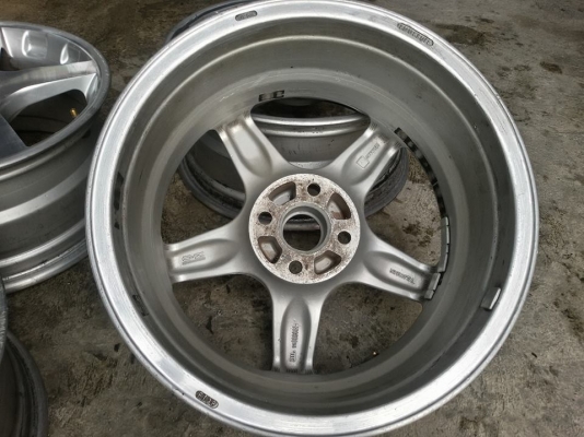 ล้อOZ.เยรมันนี>16&times;7.5-4x100 ไม่ซ่อมลอยตามการใช้งาน ราคาชั่งโล.ชุด2500บ.โทร.0879050181.ส่งได้ทั่วไทย