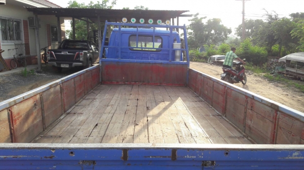 ISUZU. NKR 110. แรง เครื่องดี ครัชชีสวย เอกสารพร้อม