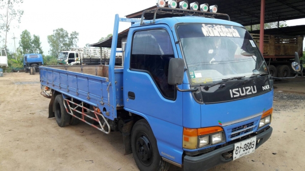 ISUZU. NKR 110. แรง เครื่องดี ครัชชีสวย เอกสารพร้อม ISUZU. NKR 110. แรง เครื่องดี ครัชชีสวย เอกสารพร้อม
